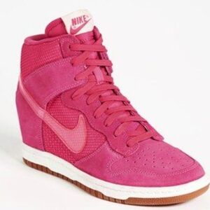 Nike Sky Hi dunk pink size 8